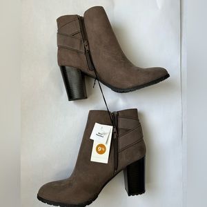 A New Day Boots 9.5